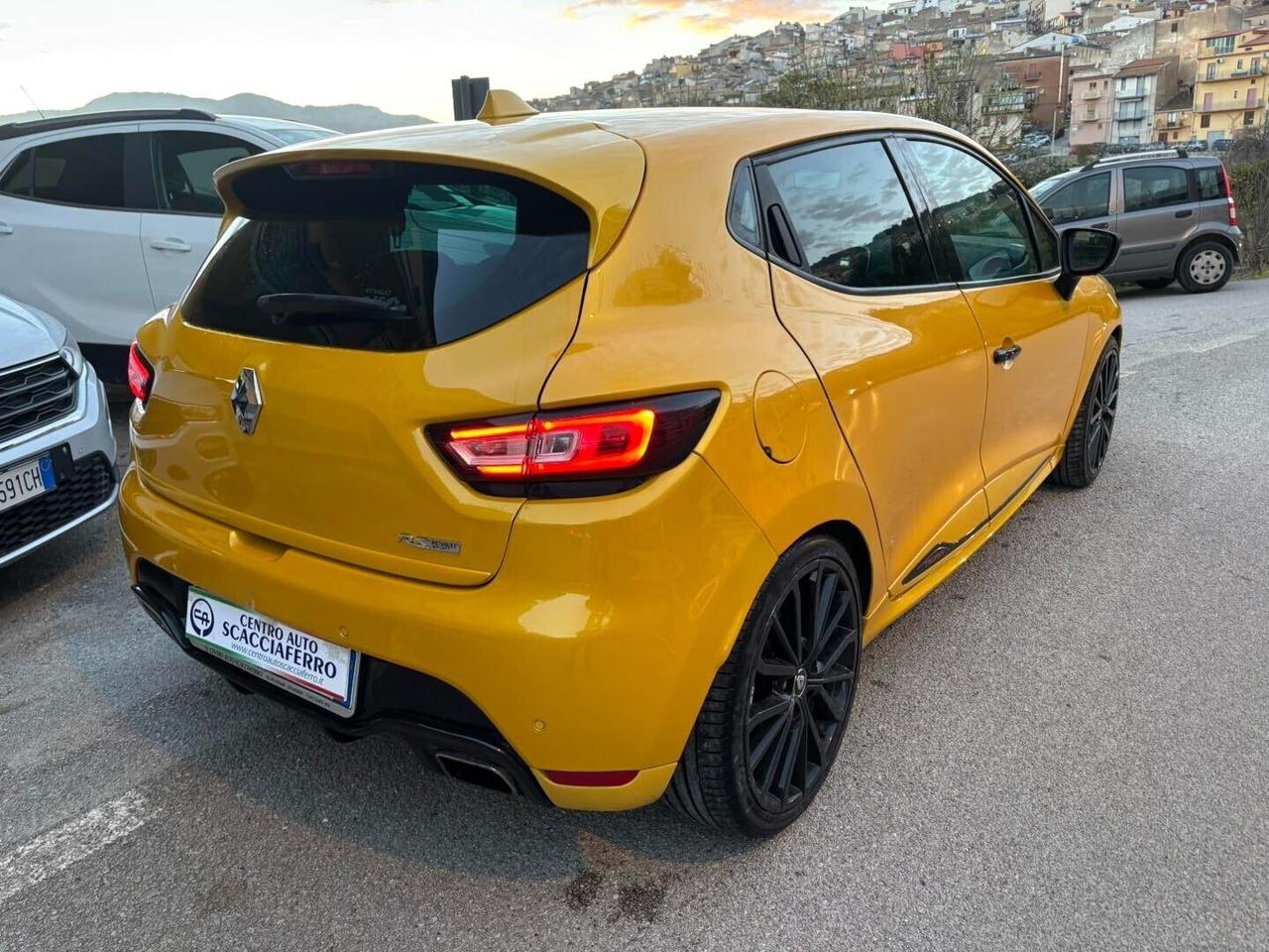 Renault Clio TCe 220CV EDC Energy R.S. Trophy