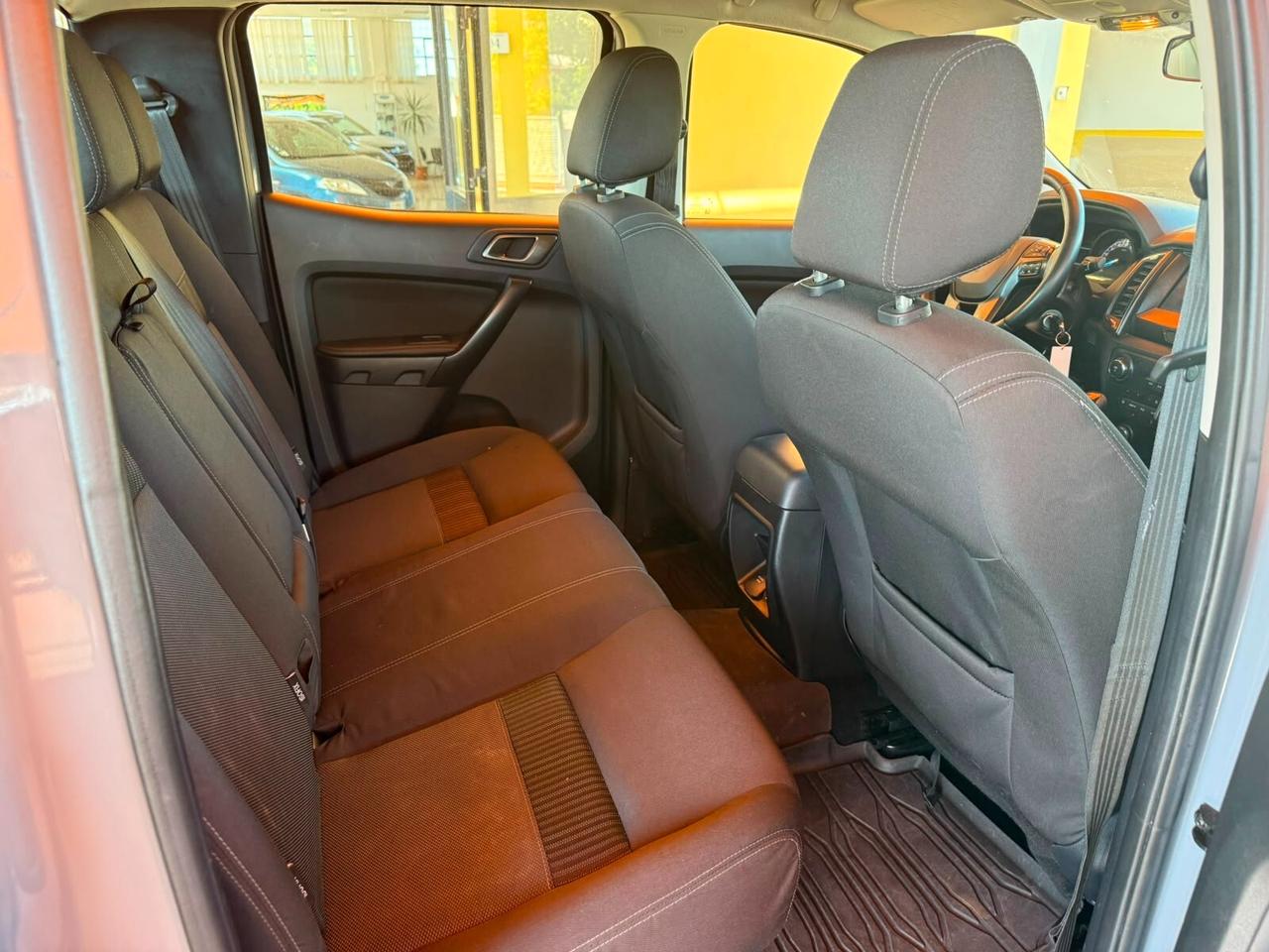Ford Ranger 2.0 ECOBLUE DC XLT Wolftrak 5 posti