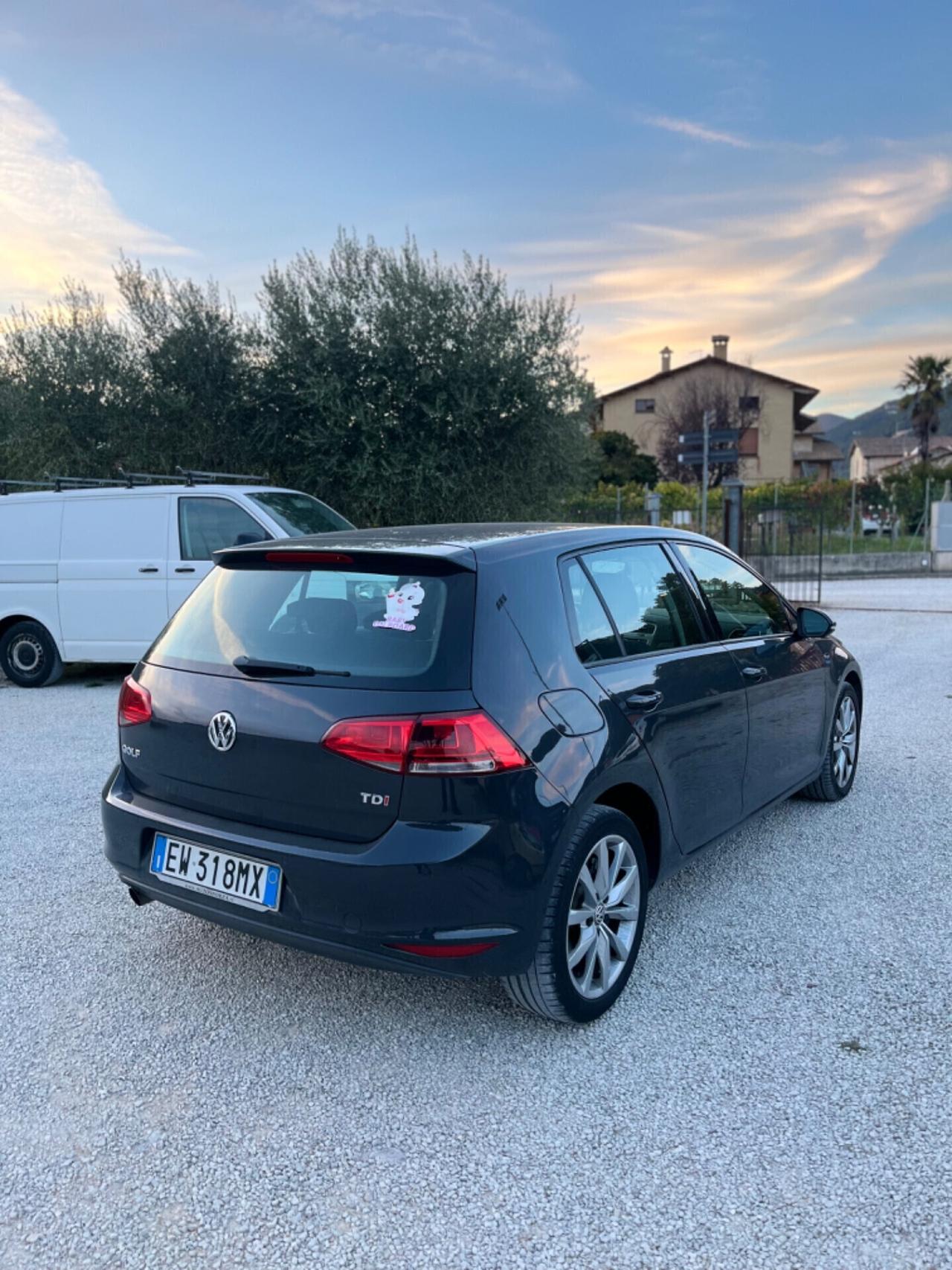 Volkswagen Golf 7 1.6 TDI DSG PERFETTA NEOPATENTATI