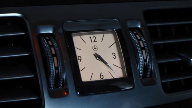 MERCEDES-BENZ E 220 CDI BlueTEC