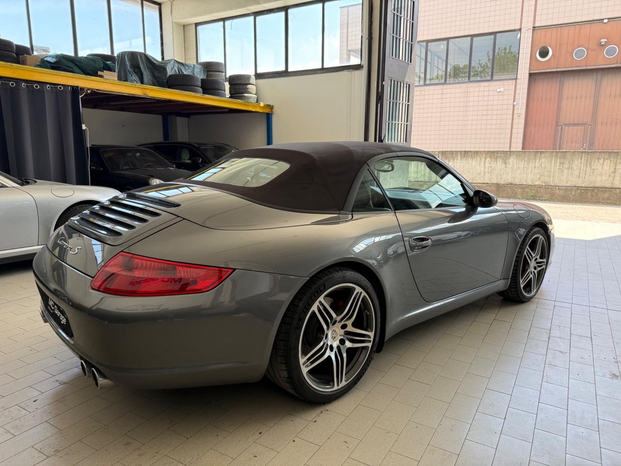 Porsche 997 Carrera s cocoa