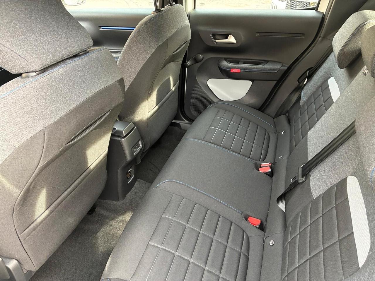 Citroen C3 Hybrid 100 e-DCT Plus