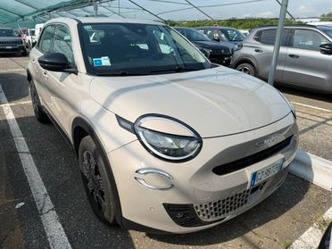 Fiat 600 Hybrid 145 CV DCT MHEV Icon
