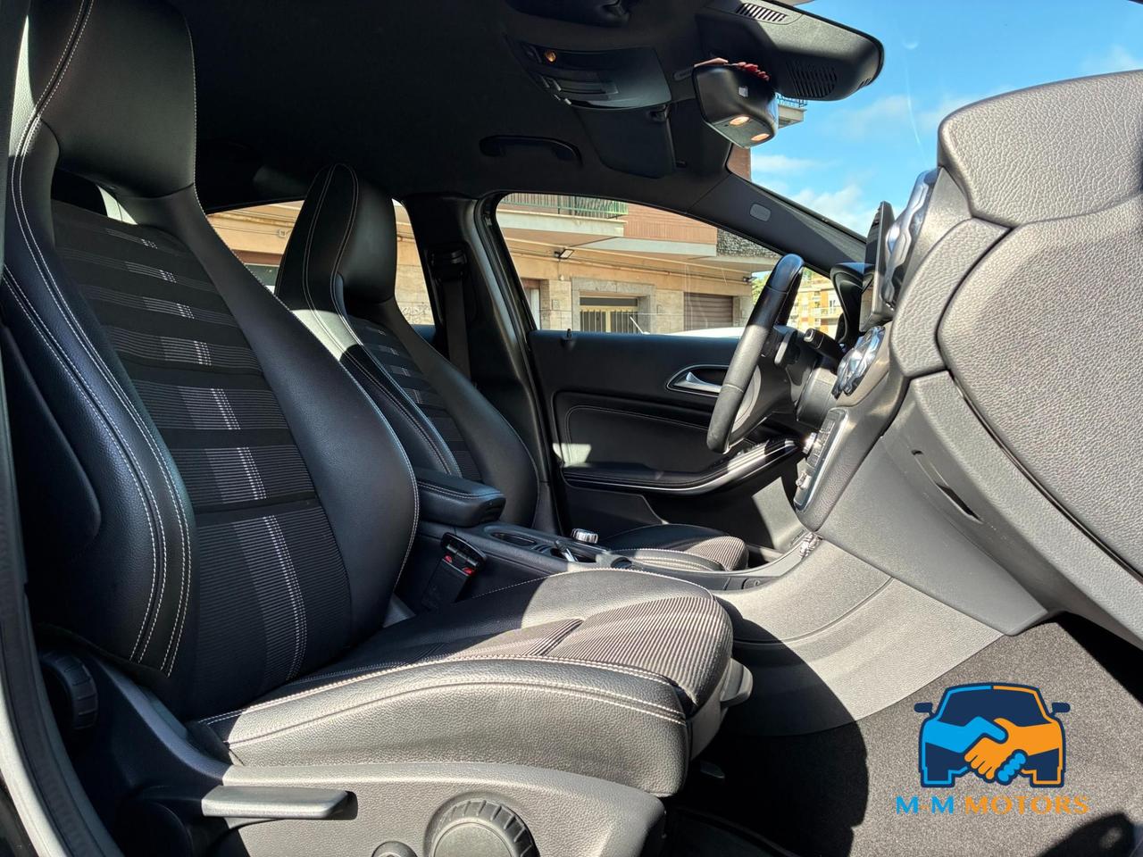 Mercedes GLA 200d Business auto 136 cv