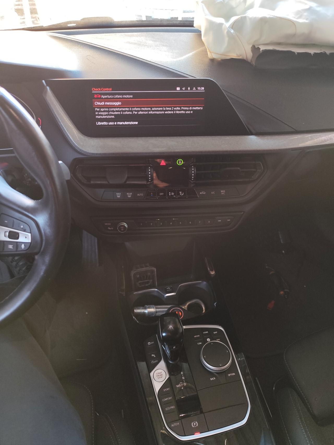 Bmw 116 116d 5p. Advantage