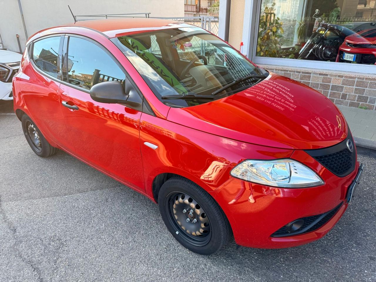 Lancia Ypsilon 1.0 FireFly 5 porte S&S Hybrid