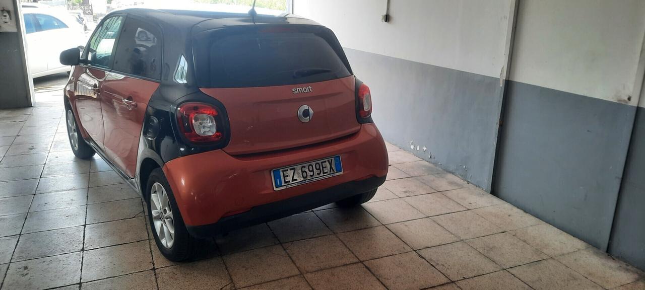 Smart ForFour 70 1.0 Youngster
