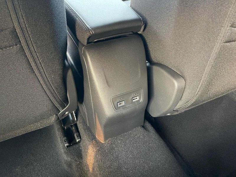 Peugeot 2008 PureTech 130 S&S EAT8 Allure - NUOVA