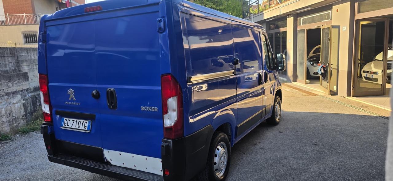 Peugeot Boxer 330 2.2 BlueHDi 140 S&S PC-TN Furgone