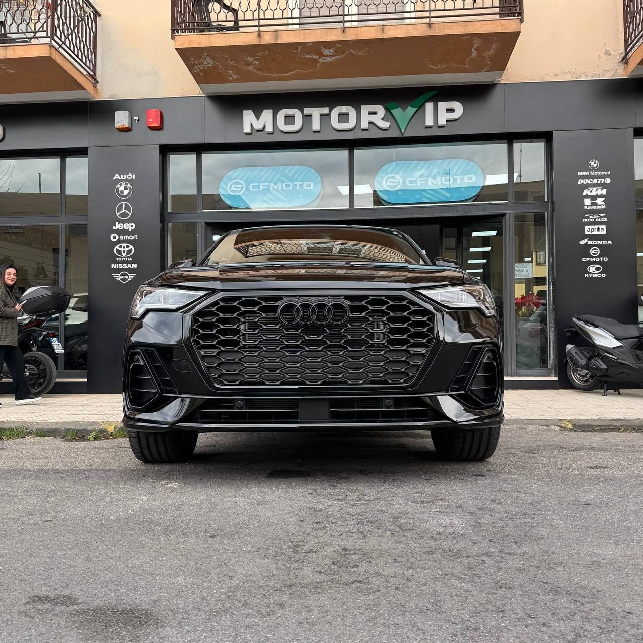 Audi Q3 SPB 35 TDI S tronic Identity Black + TETTO Pronta Consegna