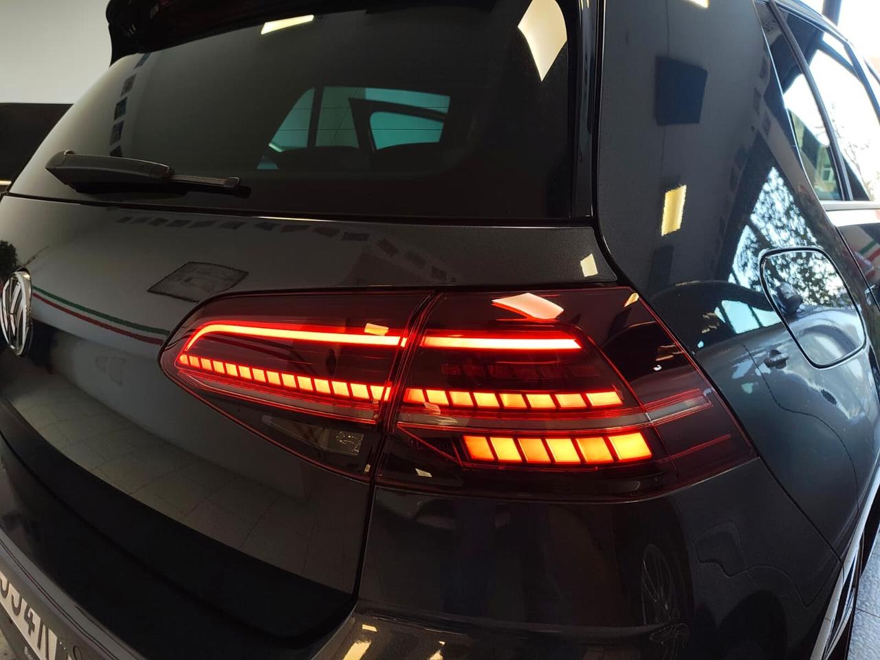 Volkswagen Golf GTI Performance 245CV DSG