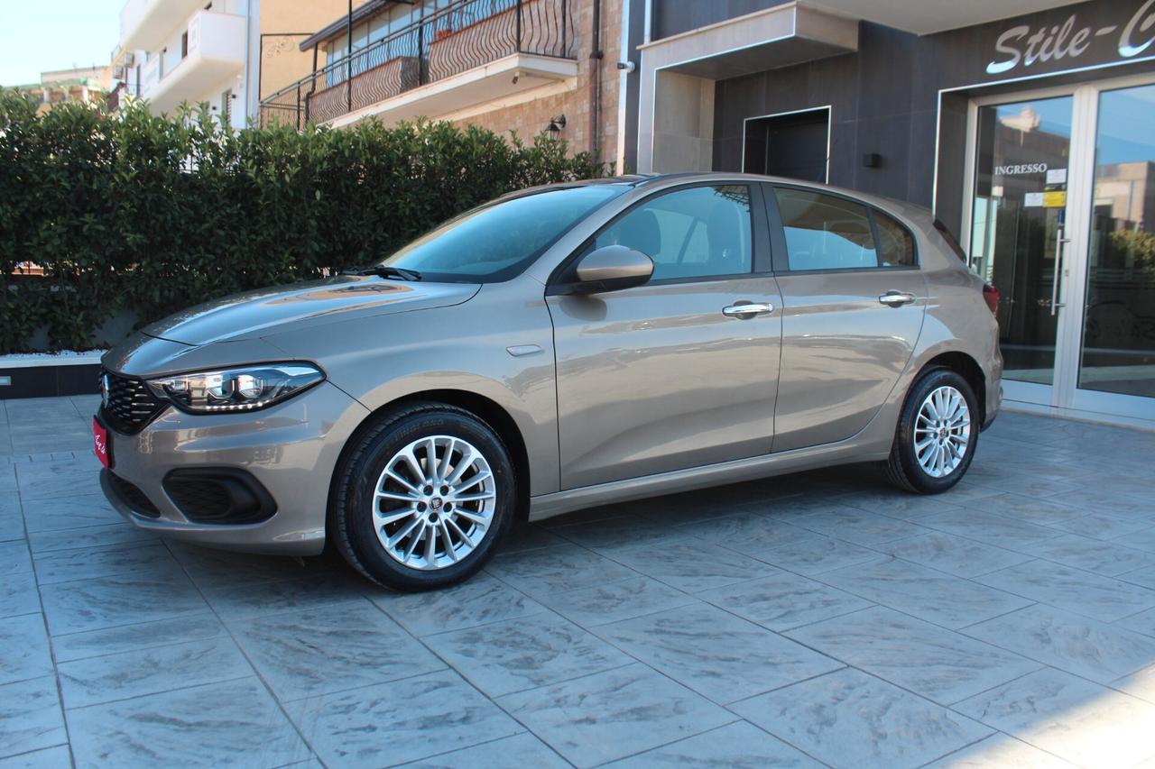 Fiat Tipo 1.6 Mjt S&S 5 porte Easy