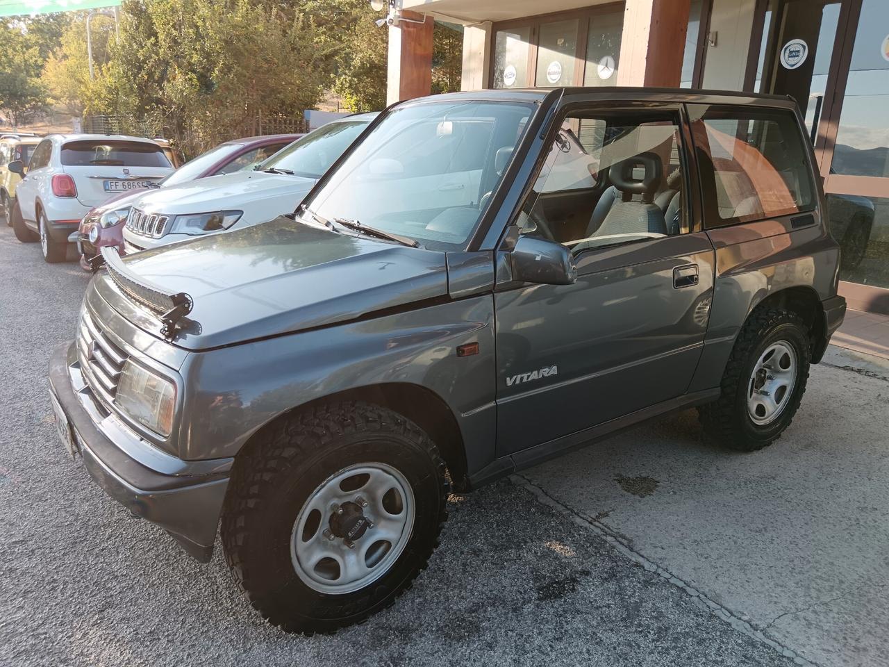 Suzuki Vitara 1.6i 77CV 4WD PERFETTO