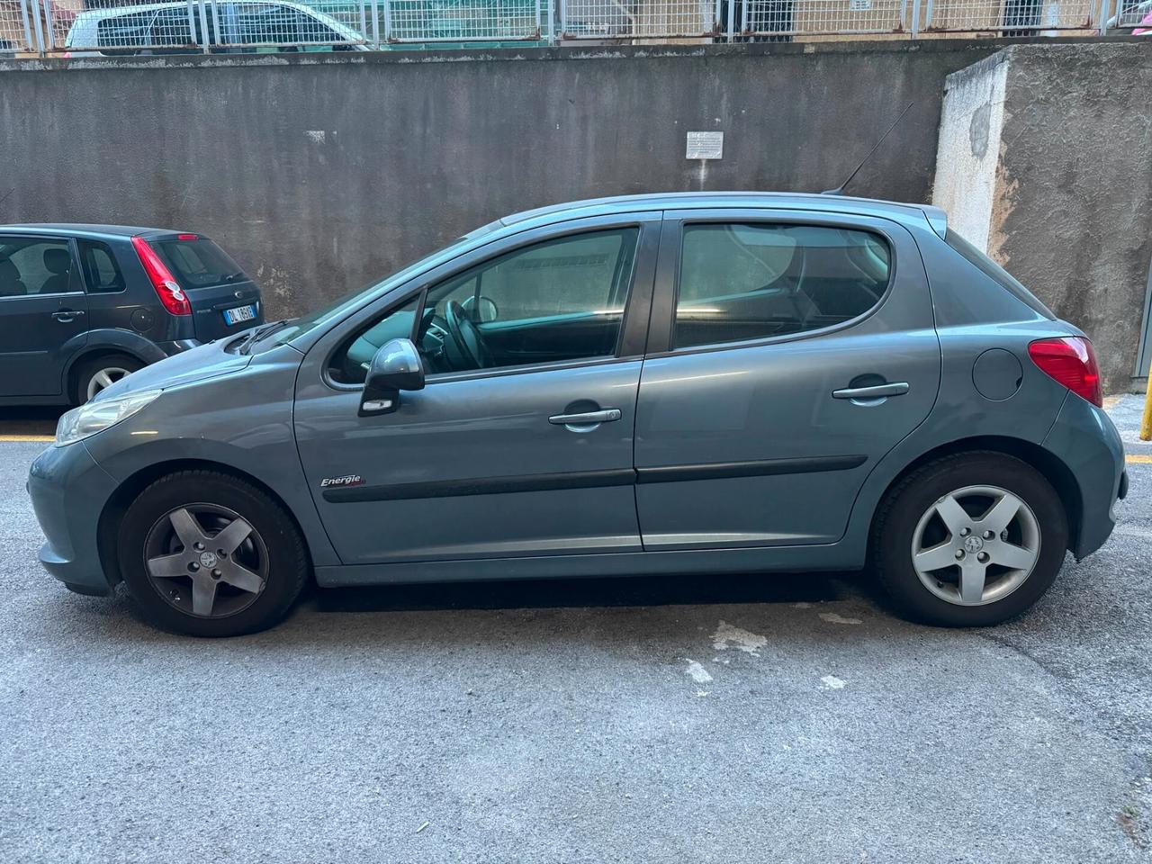 Peugeot 207 1.4 HDi 70CV 5p. Energie Sport