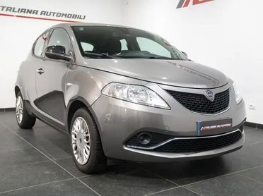 Lancia Ypsilon 1.2 69 CV 5 porte Gold