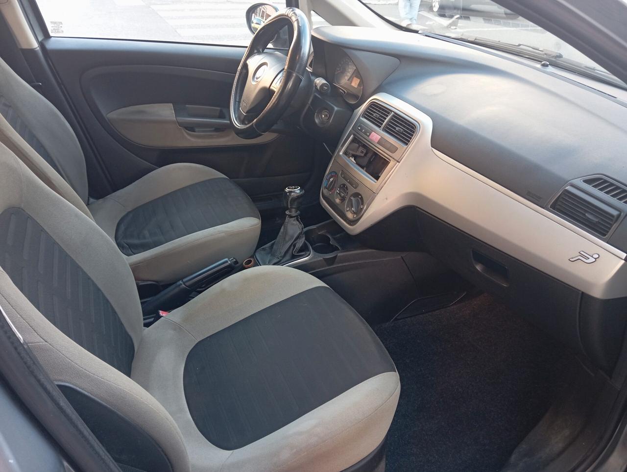 Fiat Grande Punto 1.4 Dynamic GPL offerta del mese