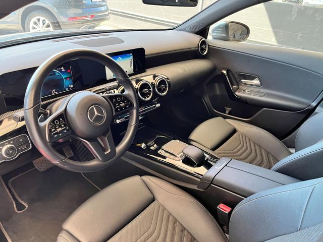 MERCEDES-BENZ A 180 d Automatic Business Extra