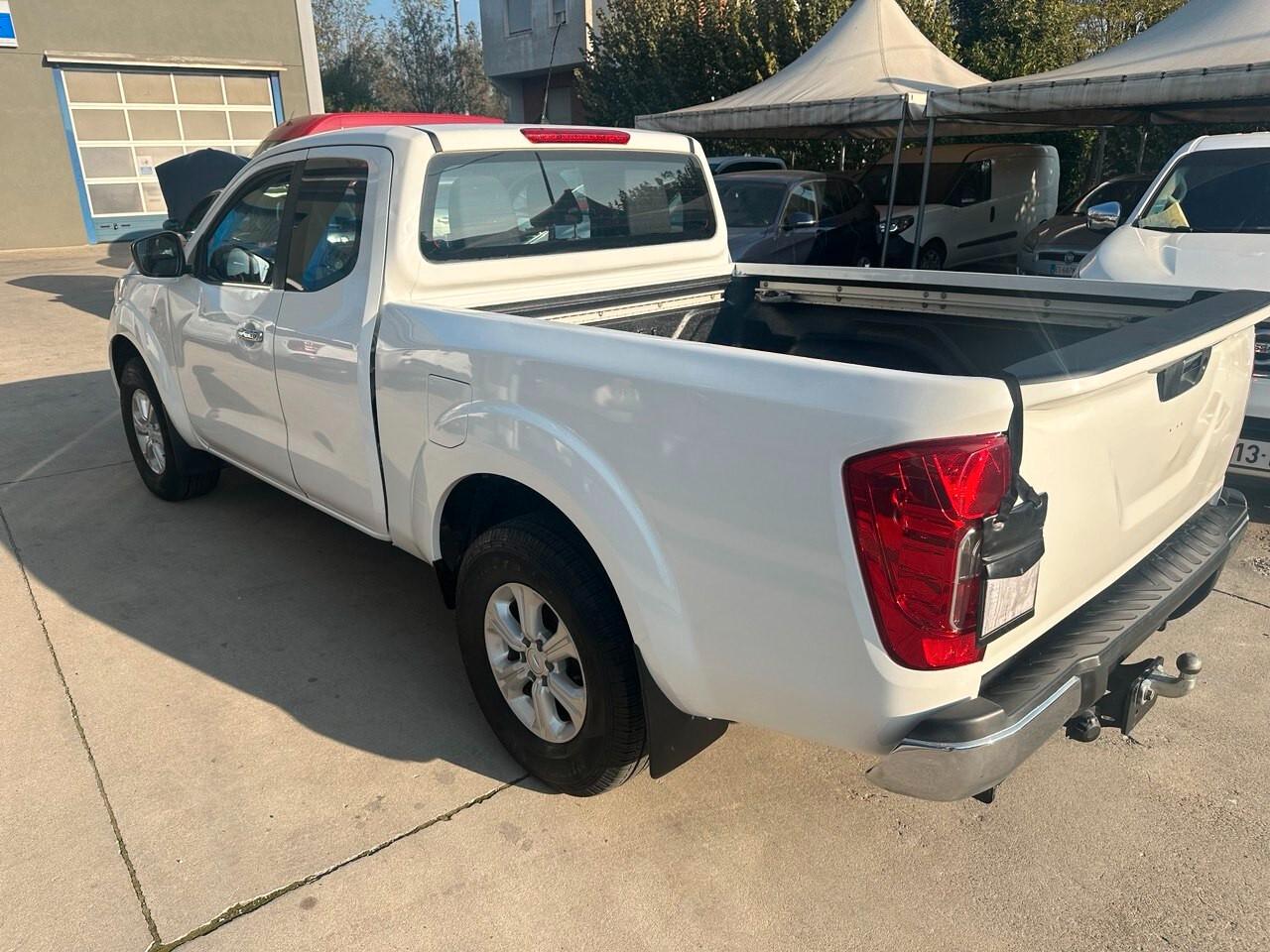 Nissan Navara KING CAB ACENTA 2300