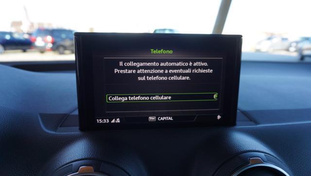 AUDI Q2 30 TDI S tronic Business