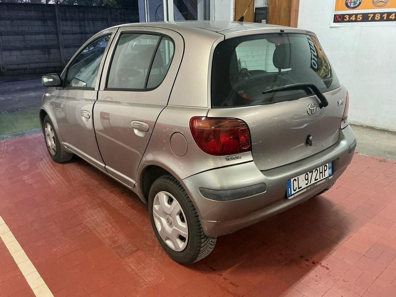 Toyota Yaris 1.0i 16V cat 5 porte 2004
