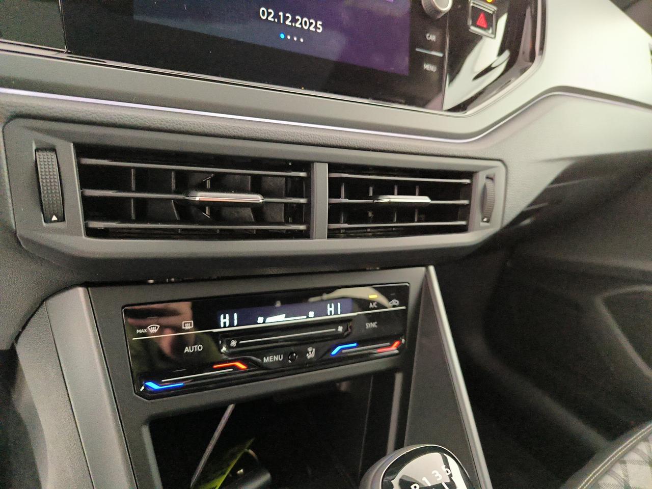 Volkswagen Taigo 1.0 tsi r-line plus 115cv