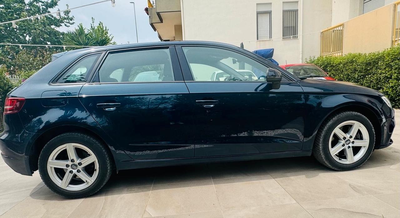 Audi A3 SPB 35 TDI S tronic Admired