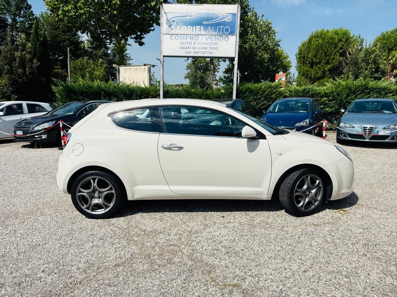 Alfa Romeo MiTo 1.4 78 CV Distinctive Premium Pack