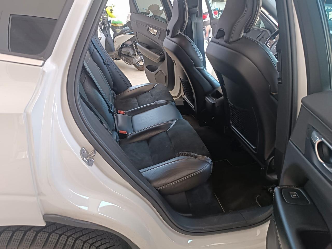Volvo XC 60 XC60 D4 AWD Geartronic R-design