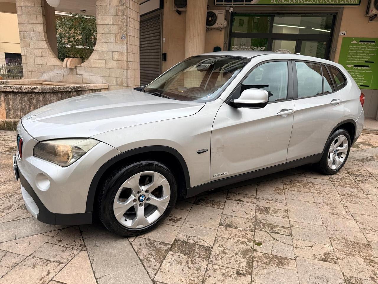 Bmw X1 sDrive18d Steptronic 07/2011