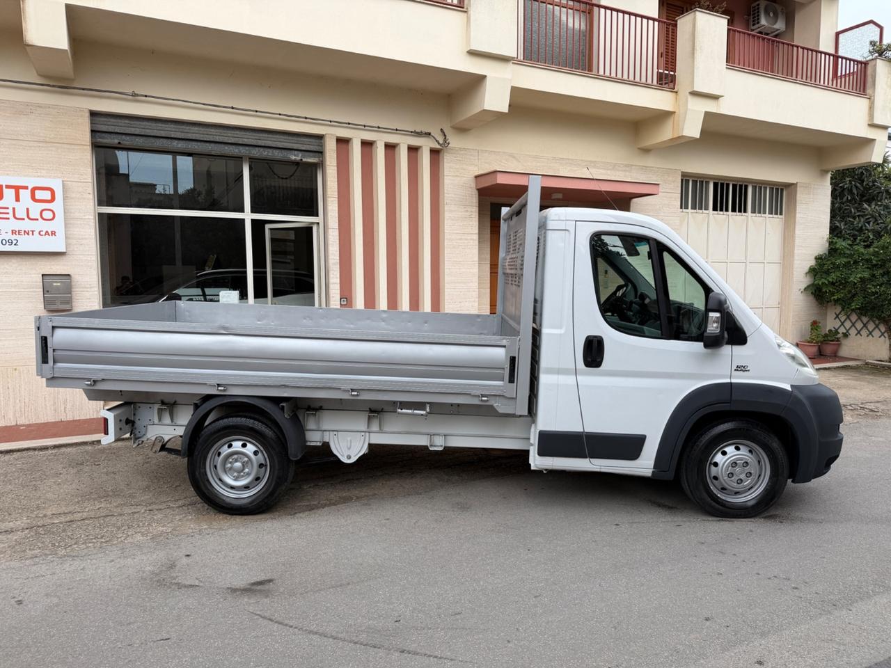 Fiat Ducato 33 2.3 MJT CASSONATO