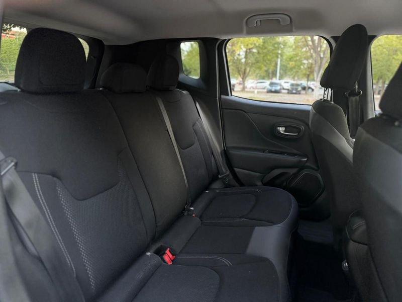 Jeep Renegade 1.3 T4 DDCT Limited FULL-LED