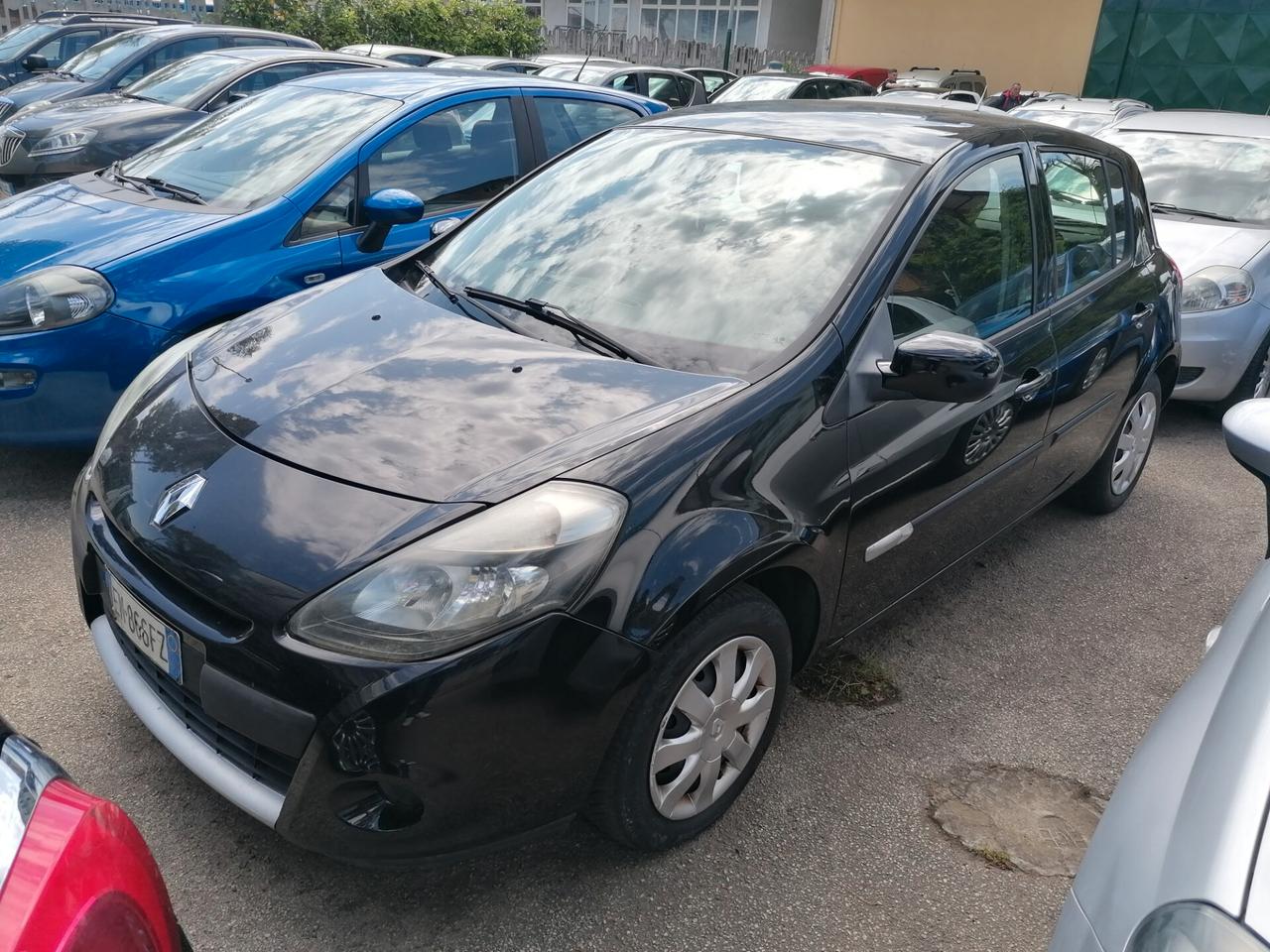 Renault Clio 1.5 dCi 75CV Dynamique 2012