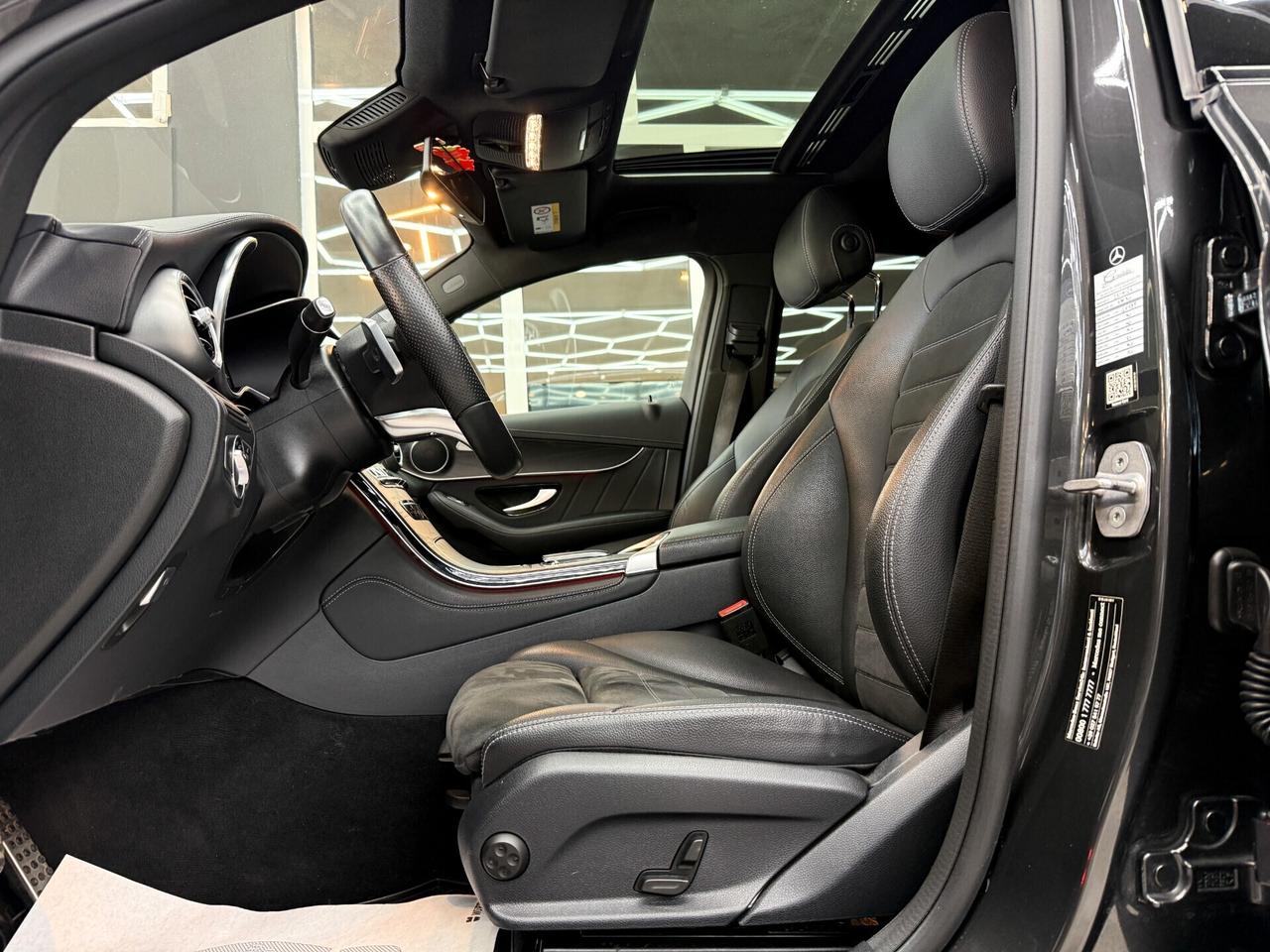 Mercedes-Benz GLC Coupé 300d 4Matic Premium Interni