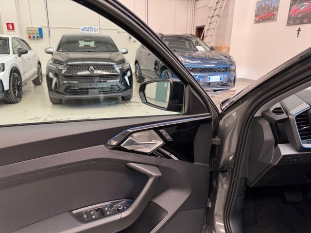 AUDI A1 SPB 30 TFSI S tronic Identity Black NUOVA