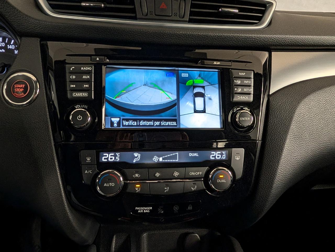 Nissan Qashqai 1.6 dig-t 163cv Tekna