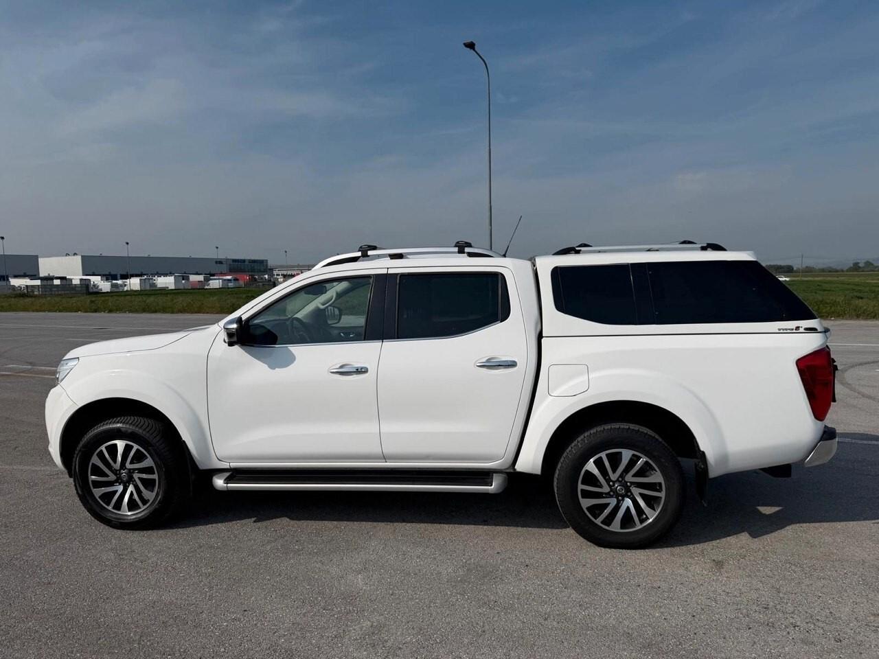 Nissan Navara 2.3 dCi 4WD Double Cab N-Connecta