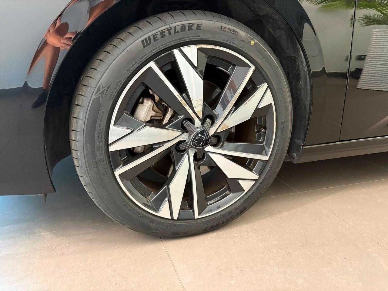 Peugeot 308 1.5 EAT8 Allure 130cv - 2023