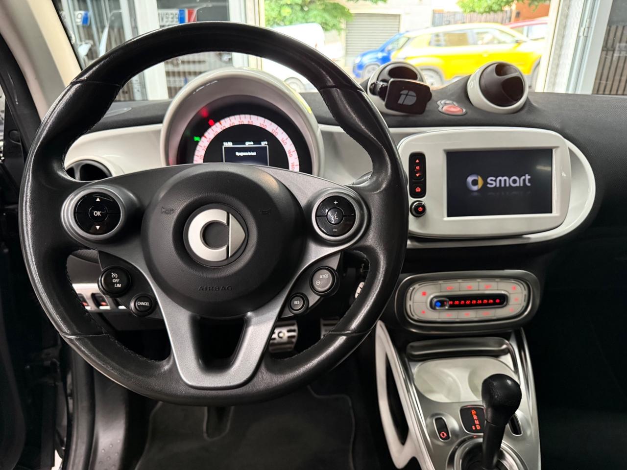 Smart ForTwo 70 1.0 twinamic Prime Brabus STYLE