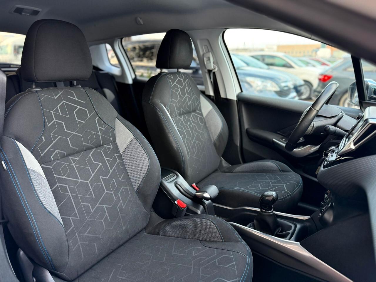 Peugeot 2008 PureTech 82 S&S Style