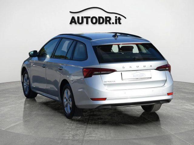 SKODA Octavia Wagon 2.0 TDI EVO DSG Executive LED, Navi, Km cert