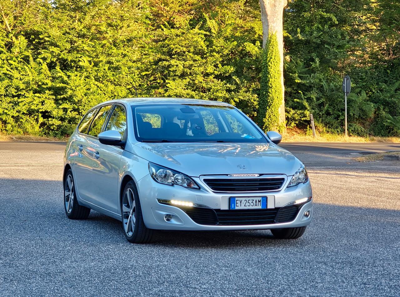 Peugeot 308 1.6 e-HDi 115 CV Stop&Start SW Allure 2014-E5B Manuale