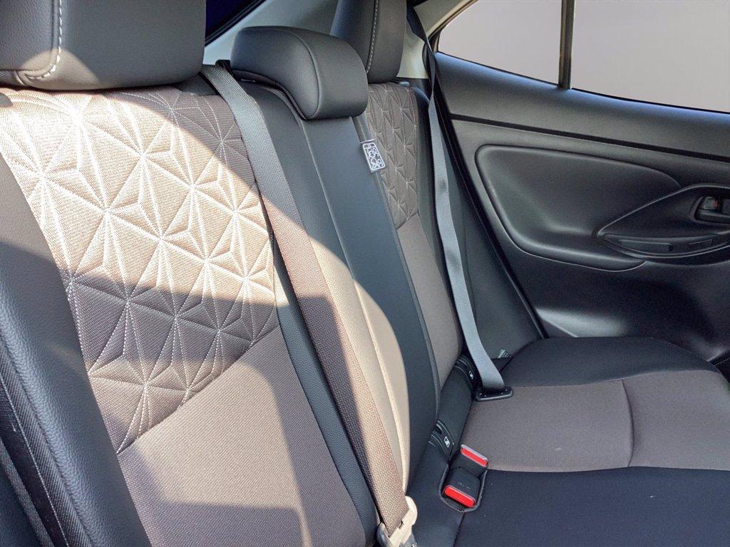 TOYOTA Yaris cross 1.5h lounge fwd 130cv e-cvt del 2024