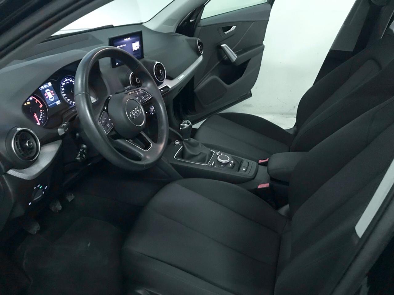 Audi Q2 30 TFSI Business