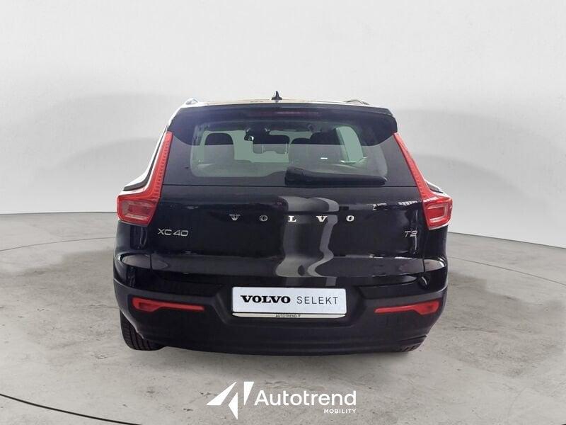 Volvo XC40 T2 129 CV Automatica LED Momentum Core N1 Autocarro