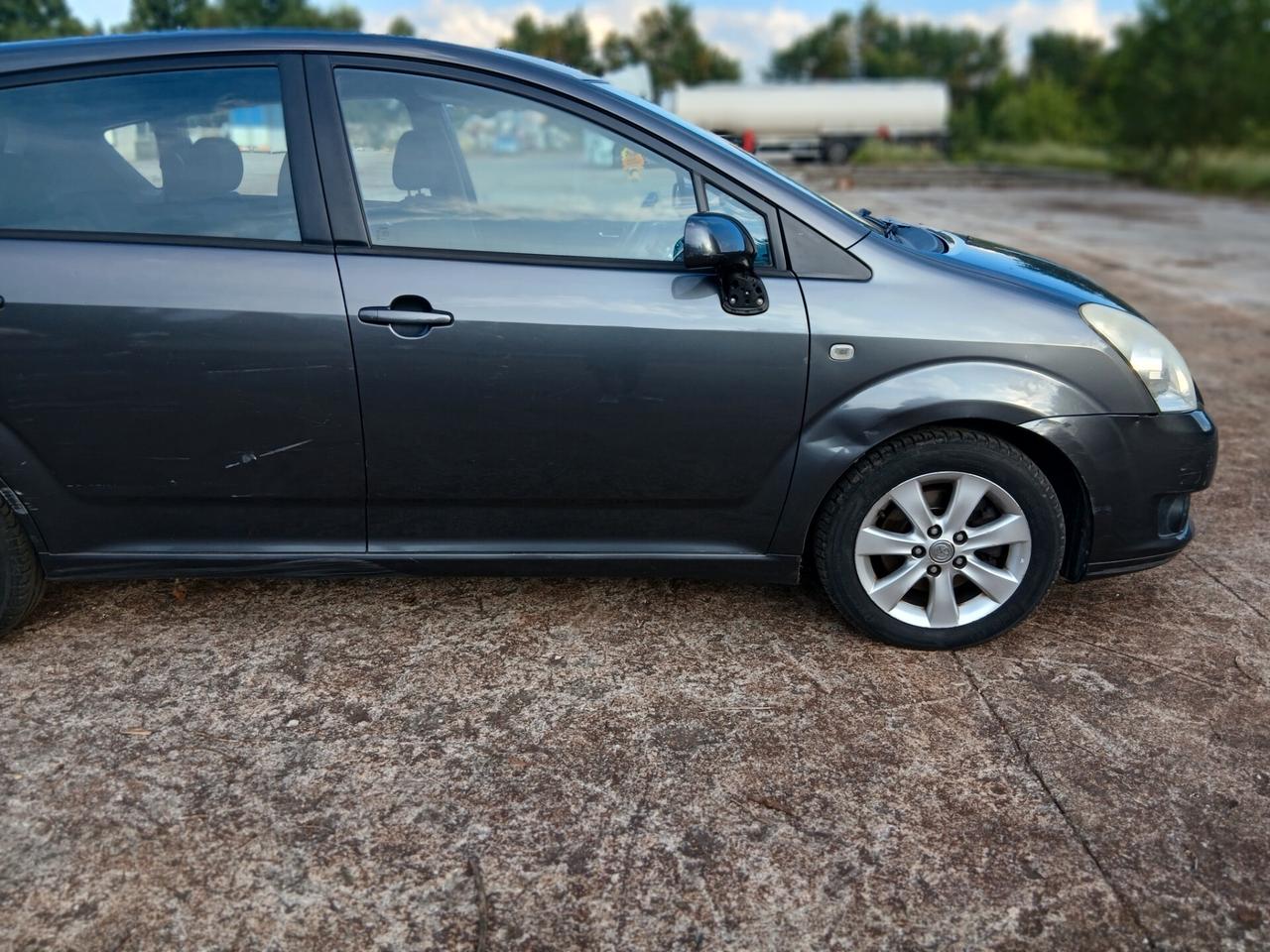 Toyota Corolla Verso 2.2 16V D-4D Sol 7pti