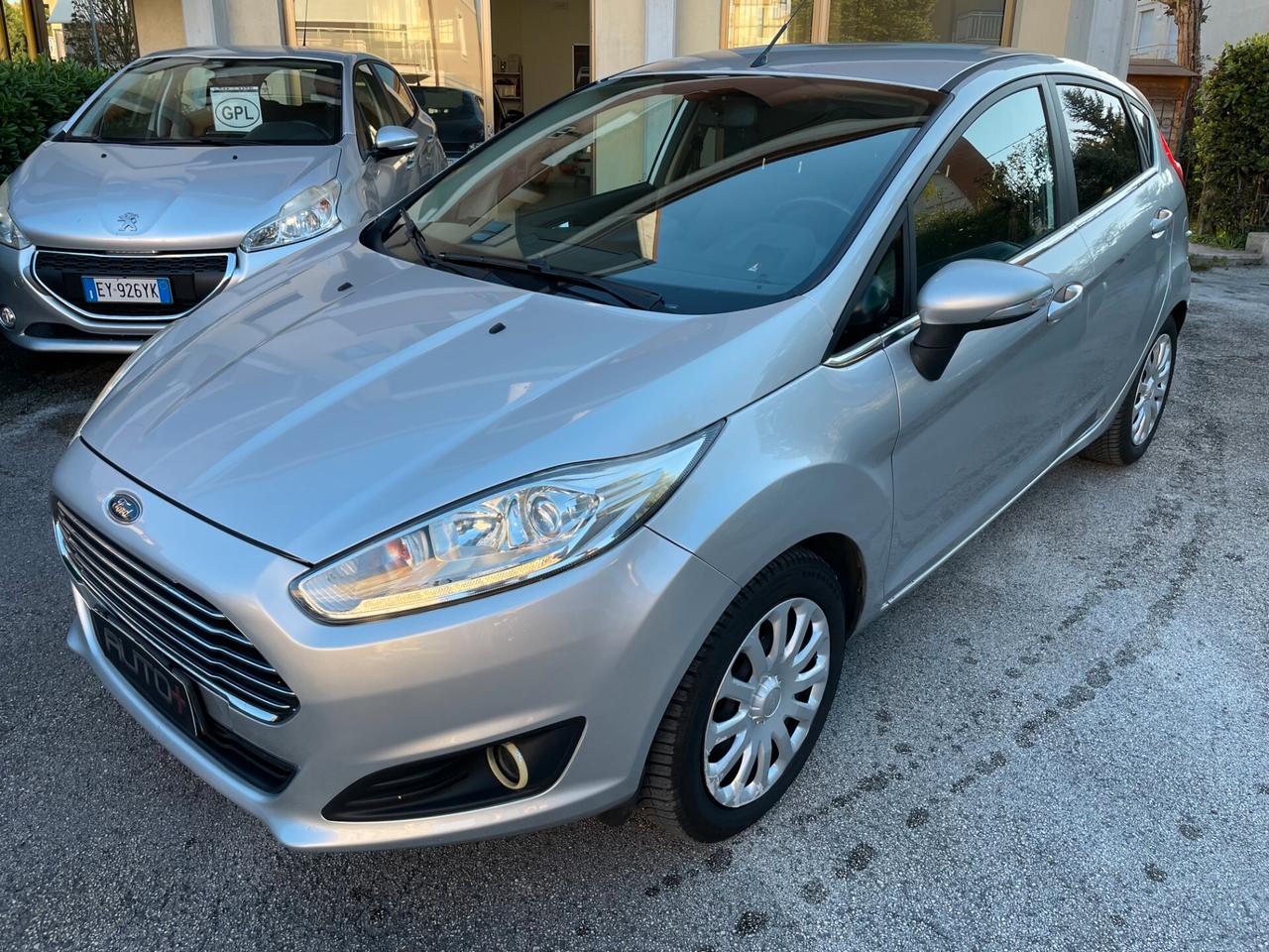 Ford Fiesta 1.5 TDCi 75CV 5 porte Titanium