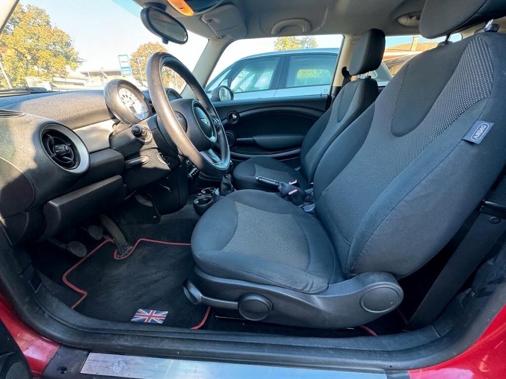 MINI Cooper 1.6 Benzina – 2013 – Soli 90.000 KM – Unicoproprietario – Condizioni Perfette!