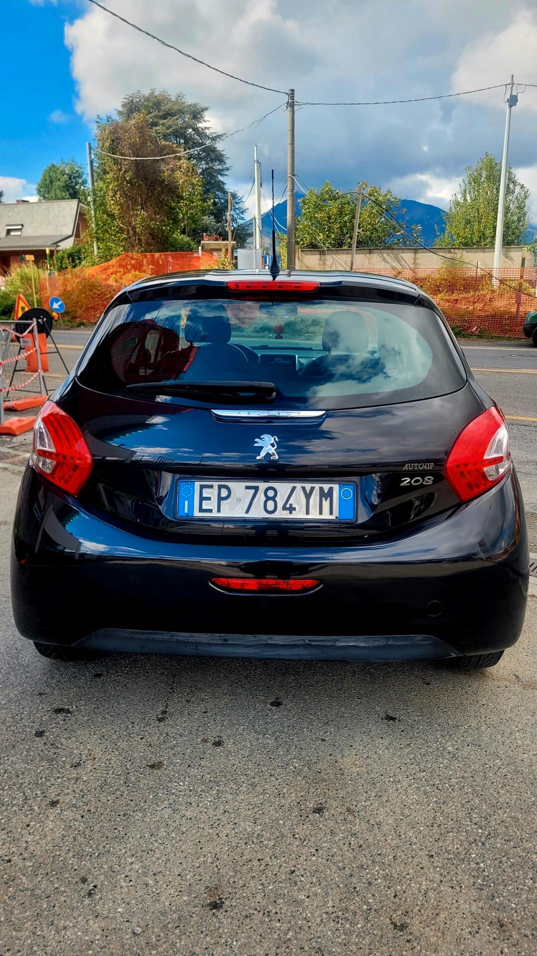 Peugeot 208 1.2 VTi 82 CV 3 porte Allure