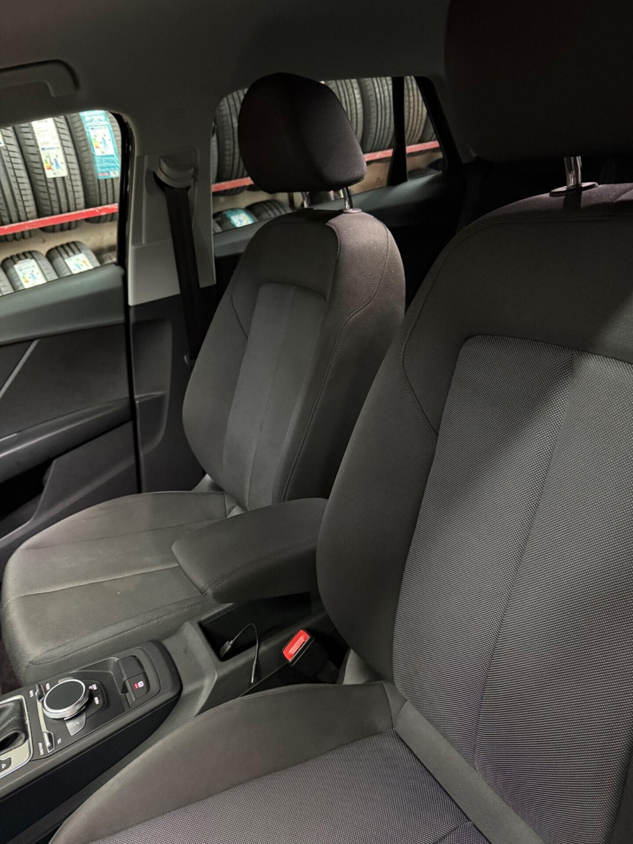 Audi Q2 30 TDI 116CV S tronic IDEN BLACK 18