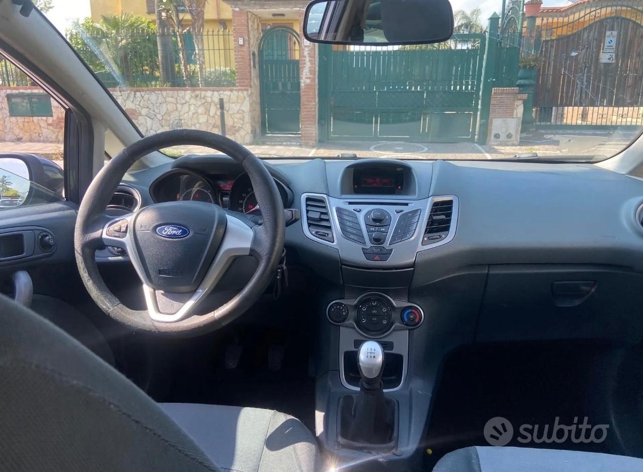 Ford Fiesta Fiesta+ 1.4 TDCi 68CV 5 porte anno 2010